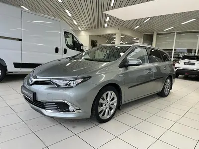 Toyota Auris Touring Sports Lounge HSD